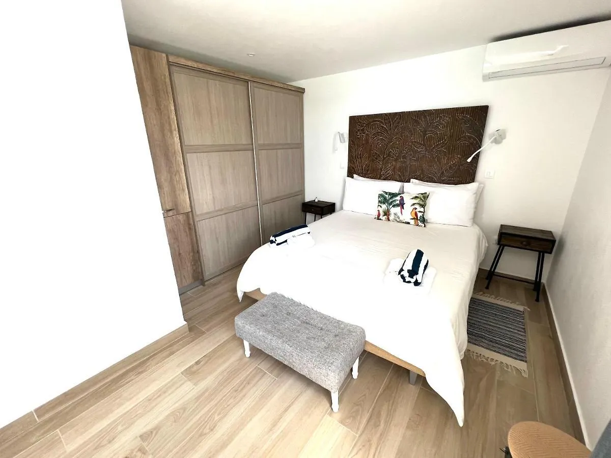 Paradise View 1 Bed-Room Water Front Studio At Grand Case 0*,  Sint Maarten/Saint Martin