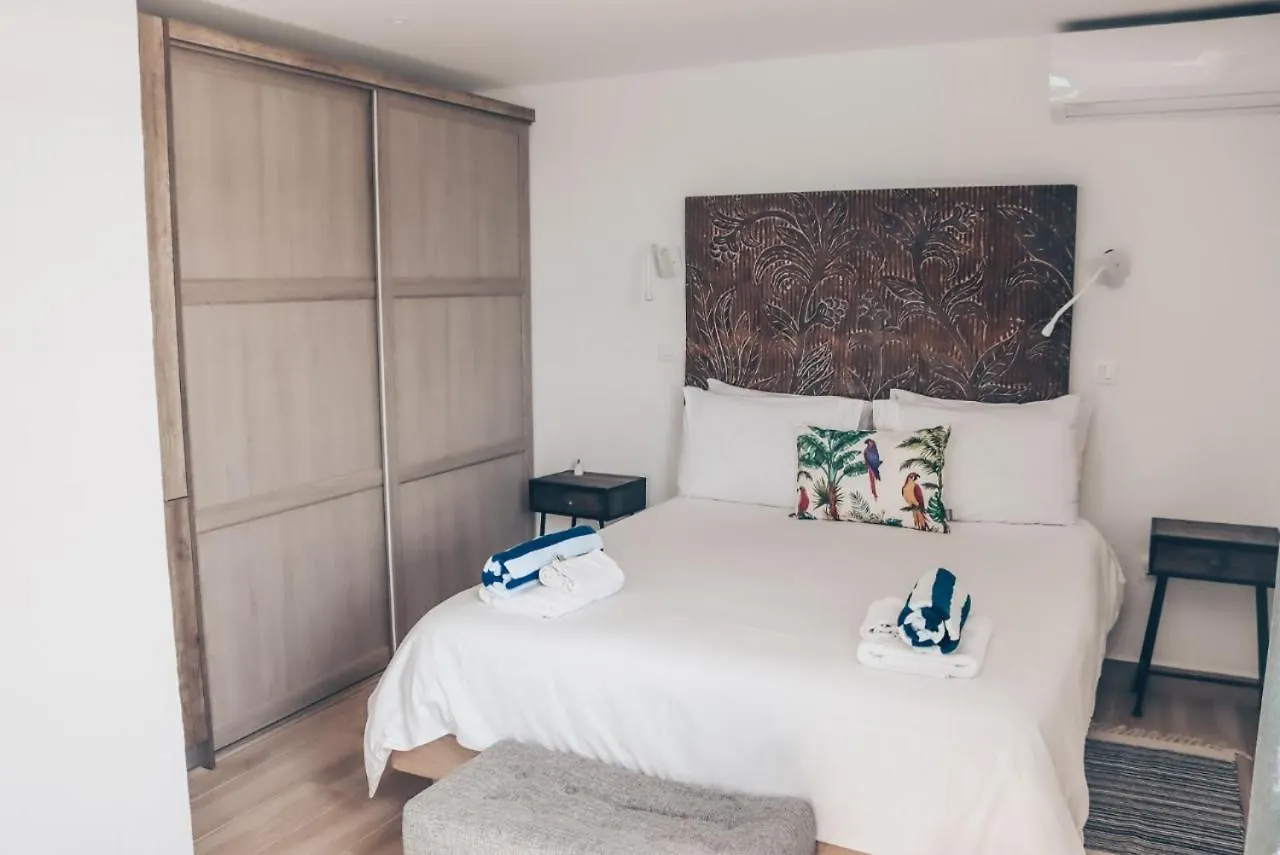 Paradise View 1 Bed-Room Water Front Studio At Grand Case